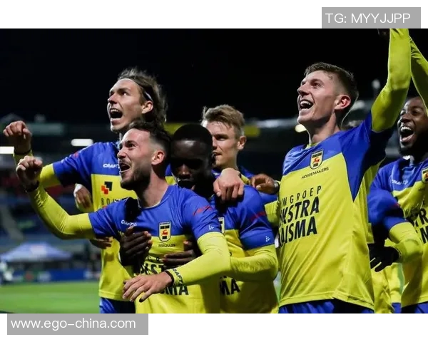 坎布尔与阿尔梅勒激战正酣比分走势引人关注