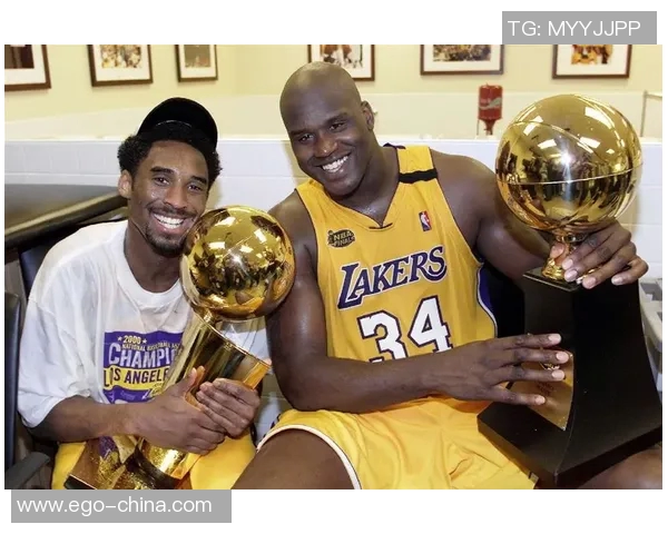 科比·布莱恩特:从球场传奇到全球偶像的成长之路 科比·布莱恩特:从球场传奇到全球偶像的成长之路