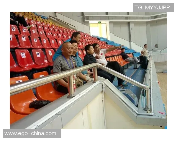 李军的篮球人生深度对话:从少年梦想到职业生涯的心路历程 李军的篮球人生深度对话:从少年梦想到职业生涯的心路历程