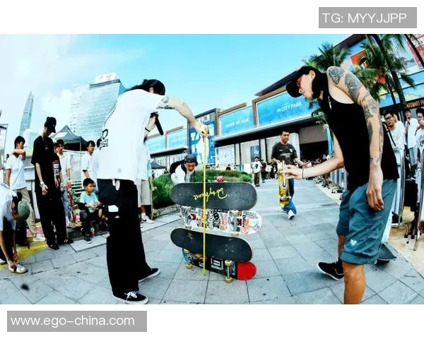 深圳滑板队的包夹策略揭秘与滑板文化的深度探索